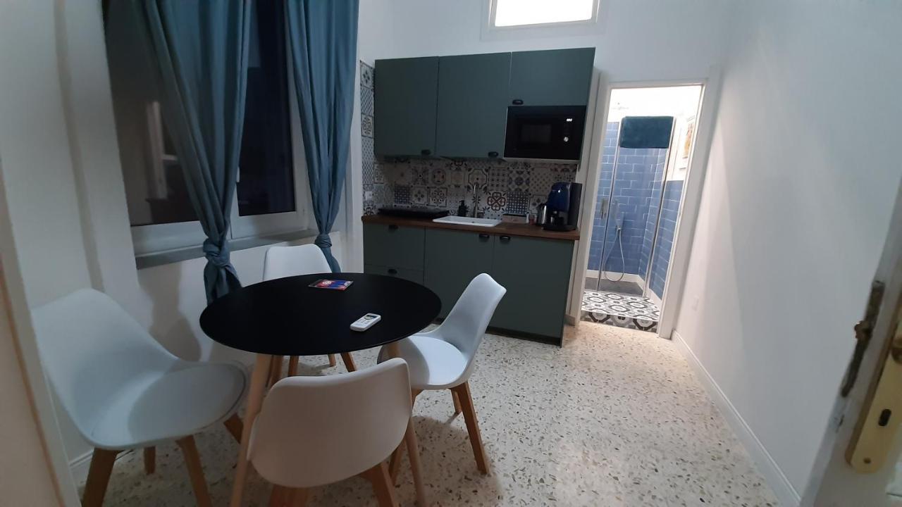 Palazzetto Di Neubourg Apartment Naples Exterior photo