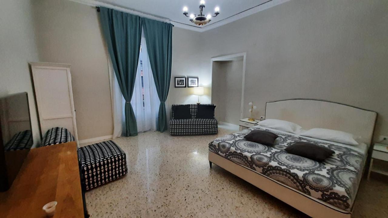 Palazzetto Di Neubourg Apartment Naples Exterior photo