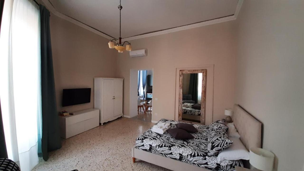 Palazzetto Di Neubourg Apartment Naples Exterior photo
